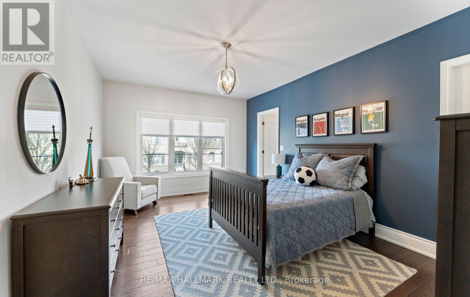 7 Perrigo Court, Vaughan (Patterson), Ontario  L6A 4W8 - Photo 28 - N12888646