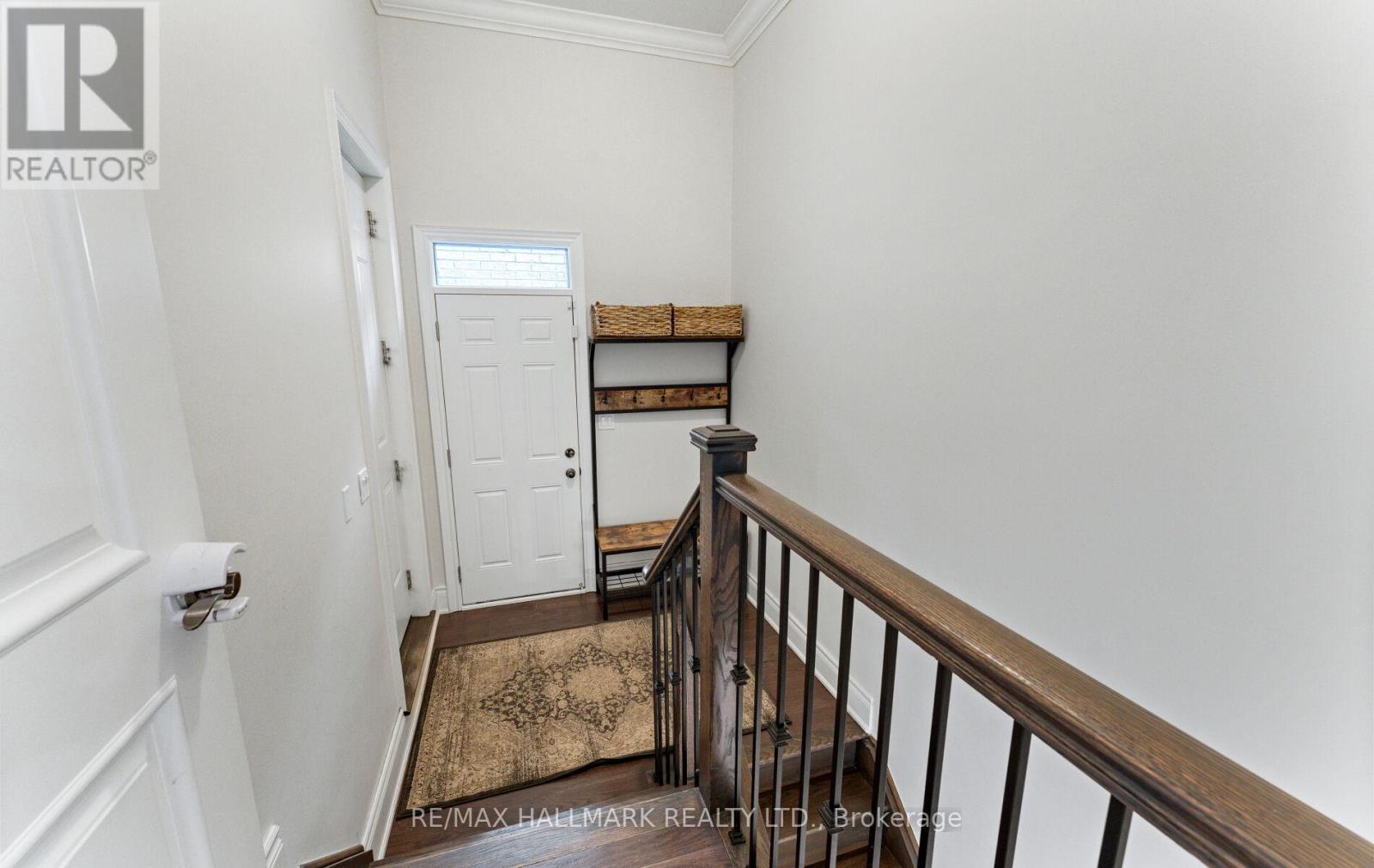 7 Perrigo Court, Vaughan (Patterson), Ontario  L6A 4W8 - Photo 37 - N12888646