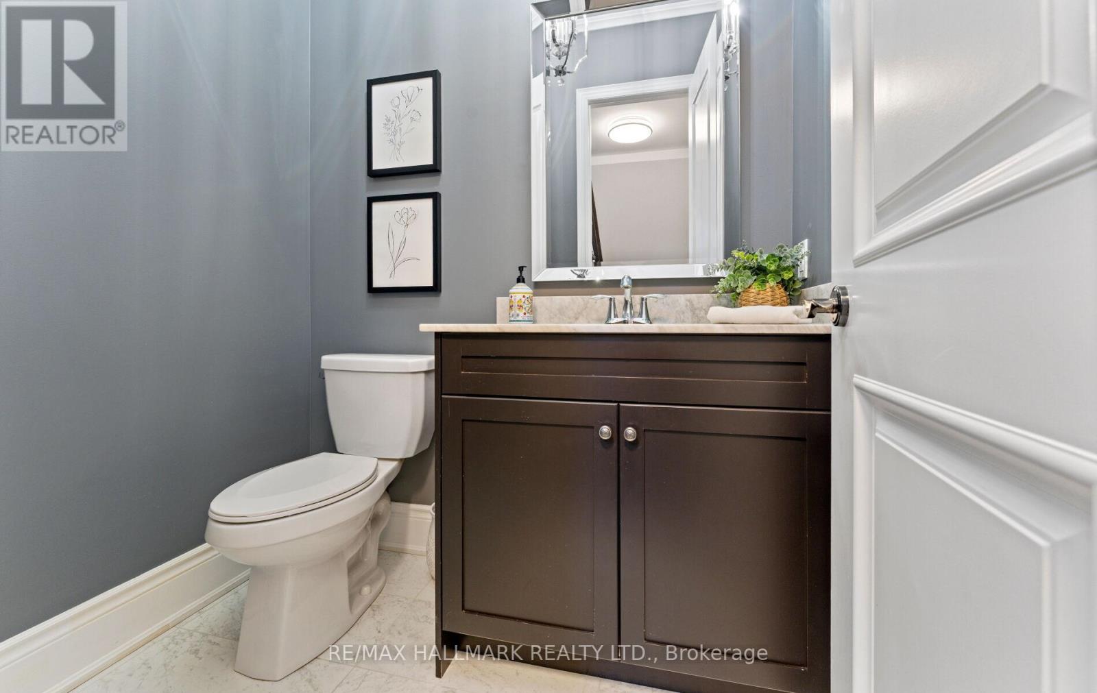 7 Perrigo Court, Vaughan (Patterson), Ontario  L6A 4W8 - Photo 39 - N12888646