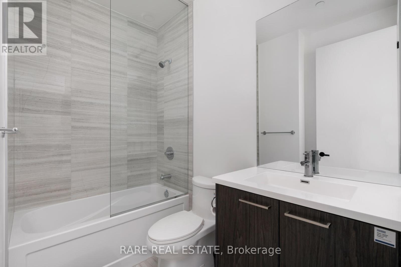 1916 - 28 Interchange Way, Vaughan (Vaughan Corporate Centre), Ontario  L4K 5W3 - Photo 11 - N12888730