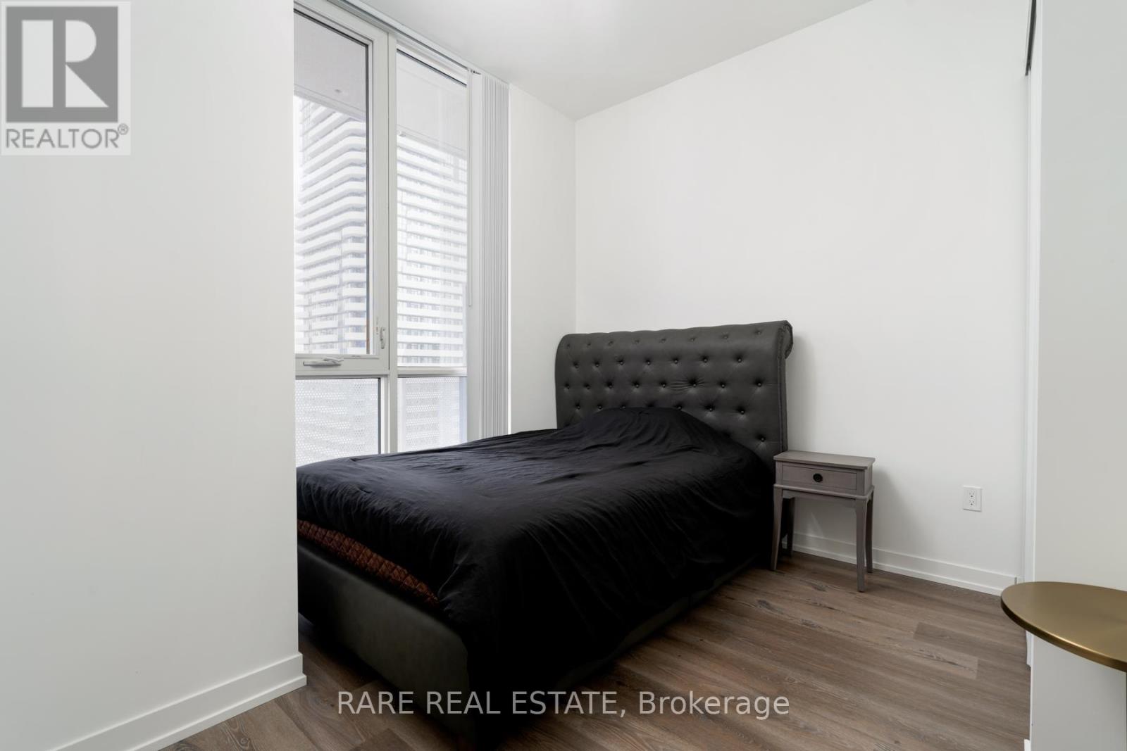 1916 - 28 Interchange Way, Vaughan (Vaughan Corporate Centre), Ontario  L4K 5W3 - Photo 12 - N12888730