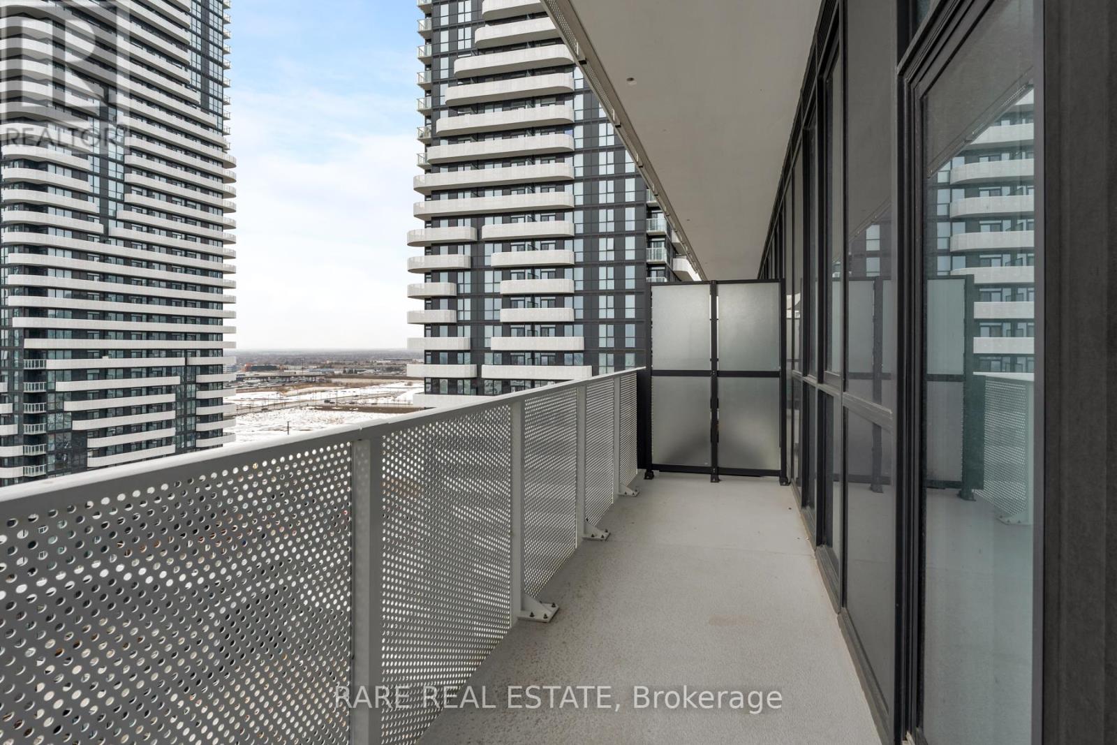 1916 - 28 Interchange Way, Vaughan (Vaughan Corporate Centre), Ontario  L4K 5W3 - Photo 13 - N12888730