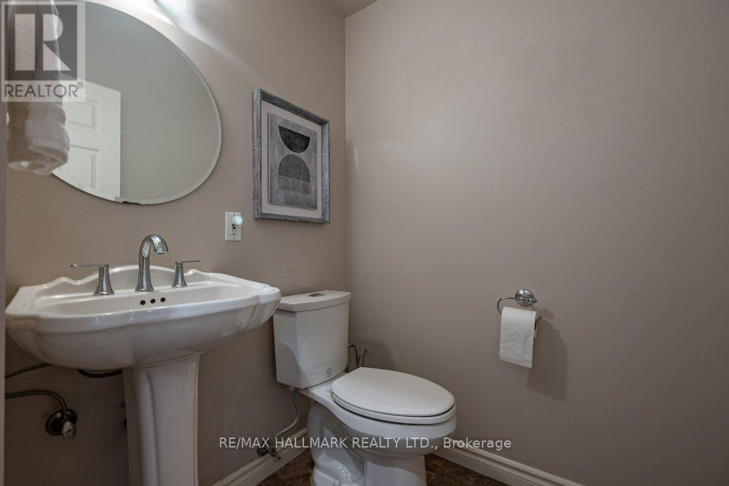 82 Grandview Avenue, Markham, Ontario  L3T 1H4 - Photo 32 - N12888760