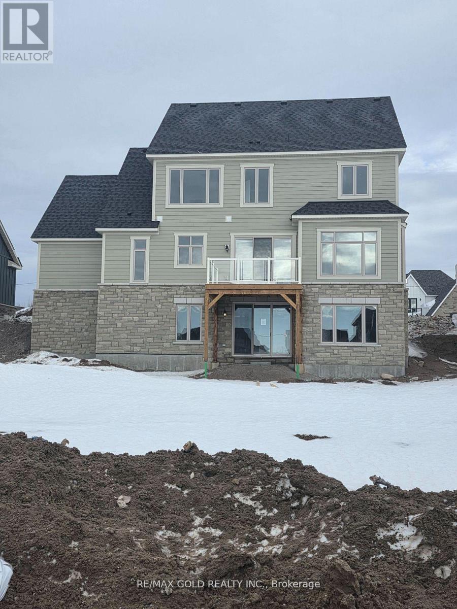 8 Vinnicombe Drive, Oro-Medonte, Ontario  L0L 2L0 - Photo 33 - S12888700