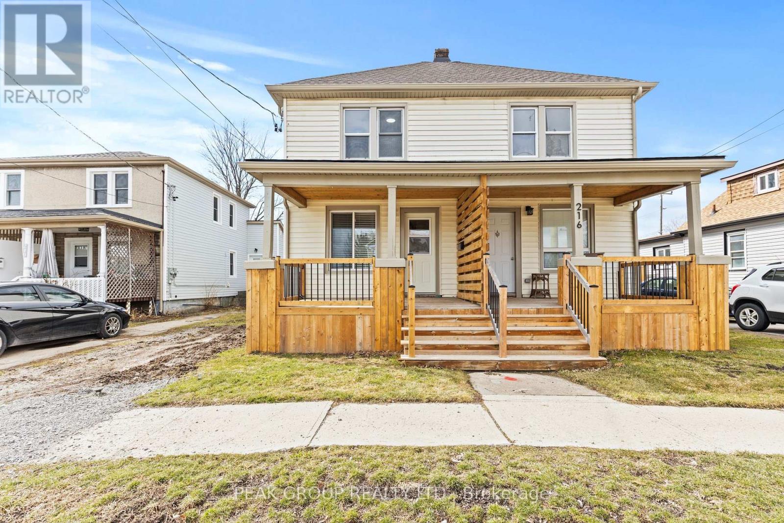 214 Mitchell Street, Port Colborne, Ontario  L3K 1Y3 - Photo 2 - X12884168