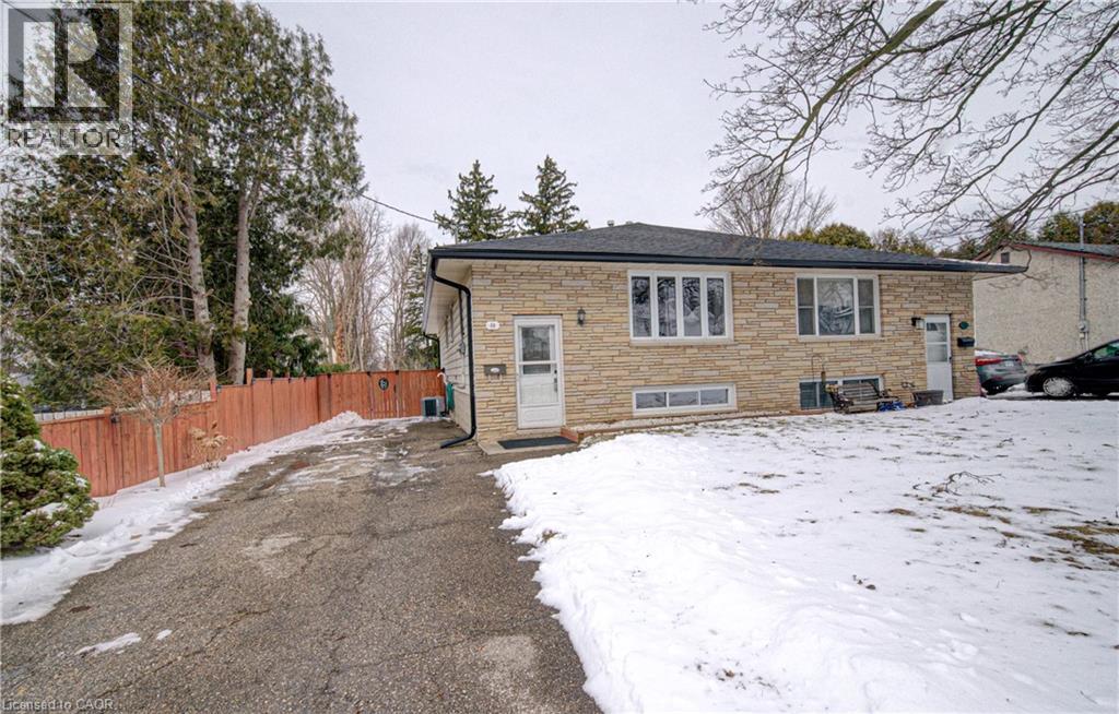 10 South Street, Cambridge, Ontario N1R 2N5 - Photo 2 - 40812634