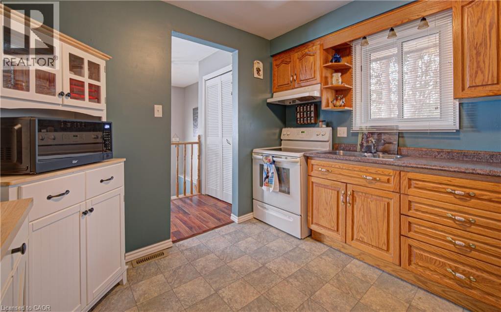 10 South Street, Cambridge, Ontario N1R 2N5 - Photo 9 - 40812634