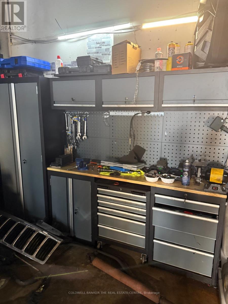 45 Iron Street, Toronto, Ontario  M9W 1H1 - Photo 5 - W12888542