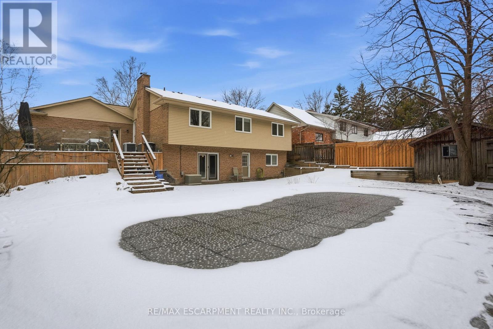 1995 Kerns Road, Burlington, Ontario  L7P 3J2 - Photo 47 - W12888578