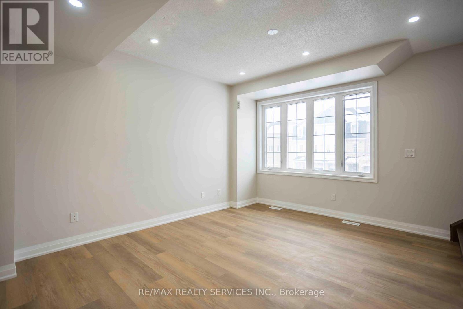 5 Sprucewood Road, Brampton, Ontario  L6Z 0J3 - Photo 16 - W12888612