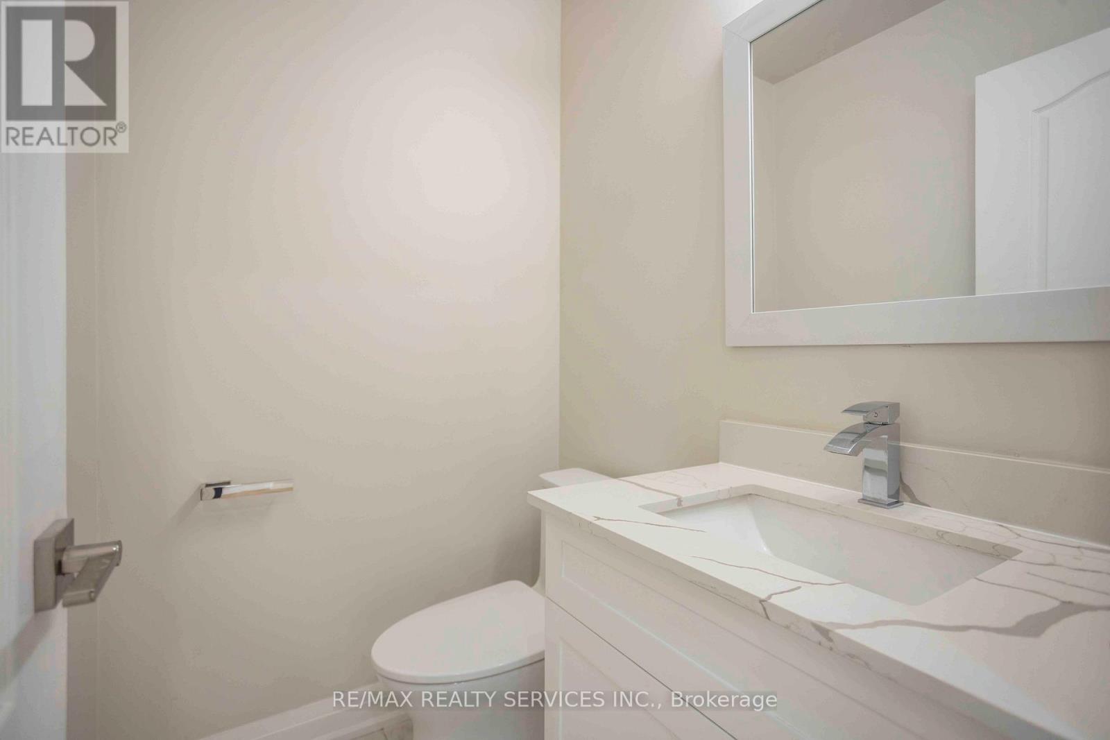 5 Sprucewood Road, Brampton, Ontario  L6Z 0J3 - Photo 22 - W12888612