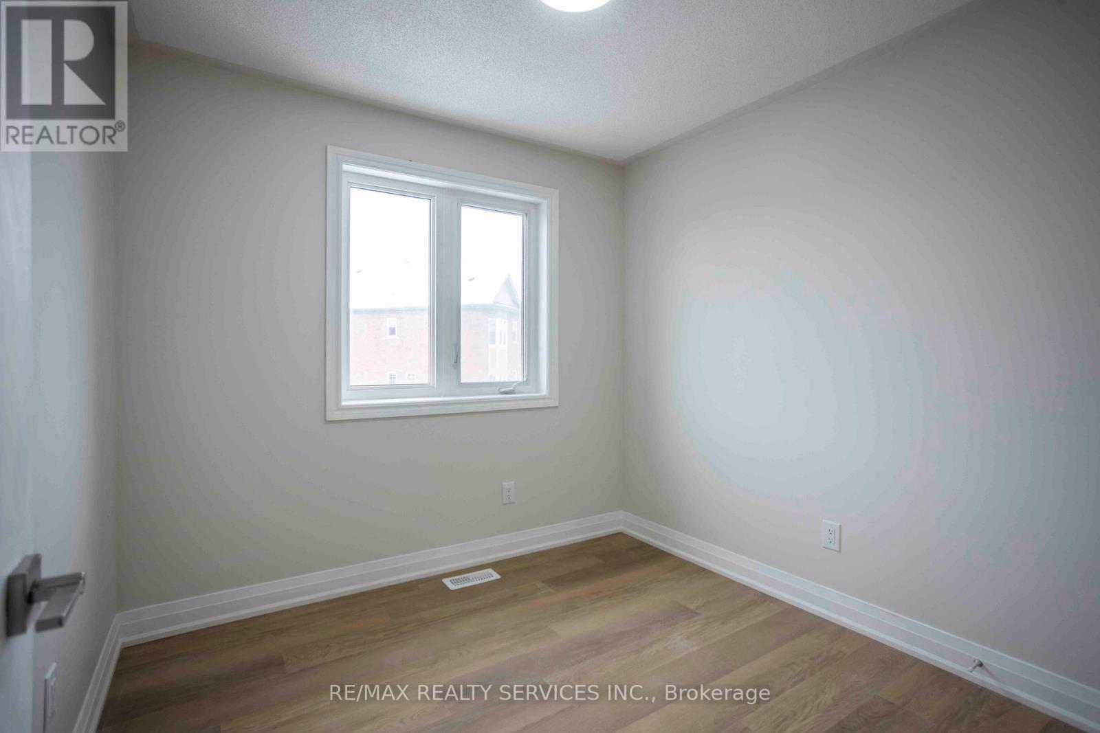 5 Sprucewood Road, Brampton, Ontario  L6Z 0J3 - Photo 31 - W12888612