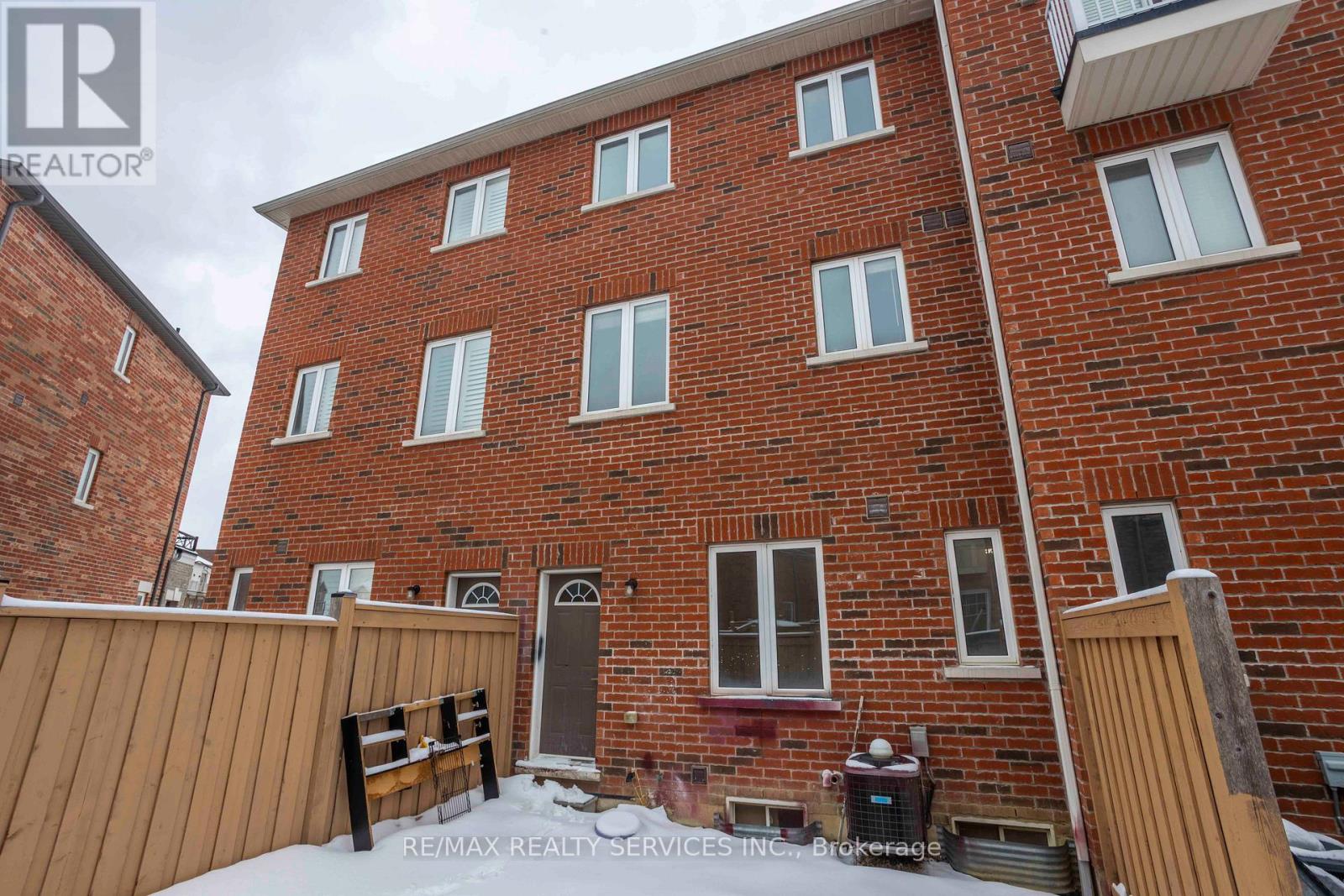 5 Sprucewood Road, Brampton, Ontario  L6Z 0J3 - Photo 36 - W12888612