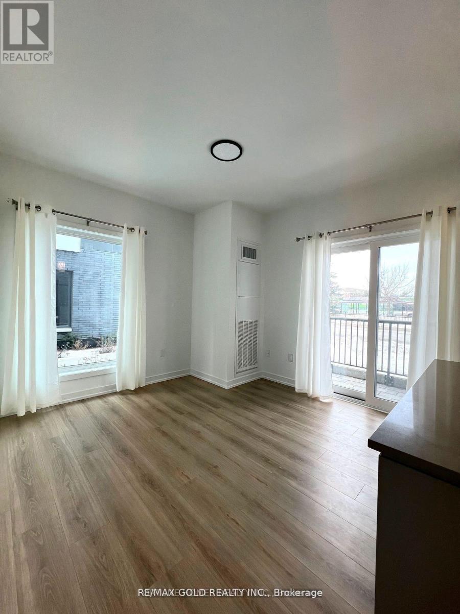 8 - 30 Lagerfeld Drive, Brampton, Ontario  L7A 5L5 - Photo 4 - W12888682