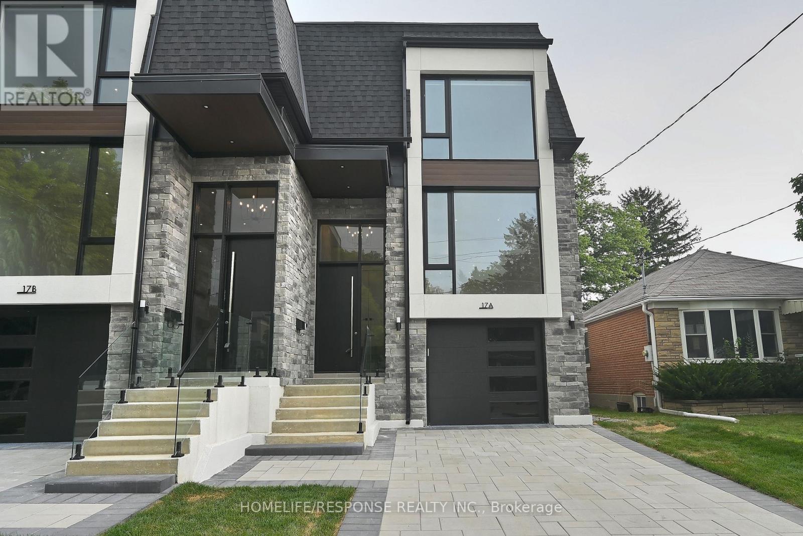 17A PINE AVENUE N, Mississauga, Ontario