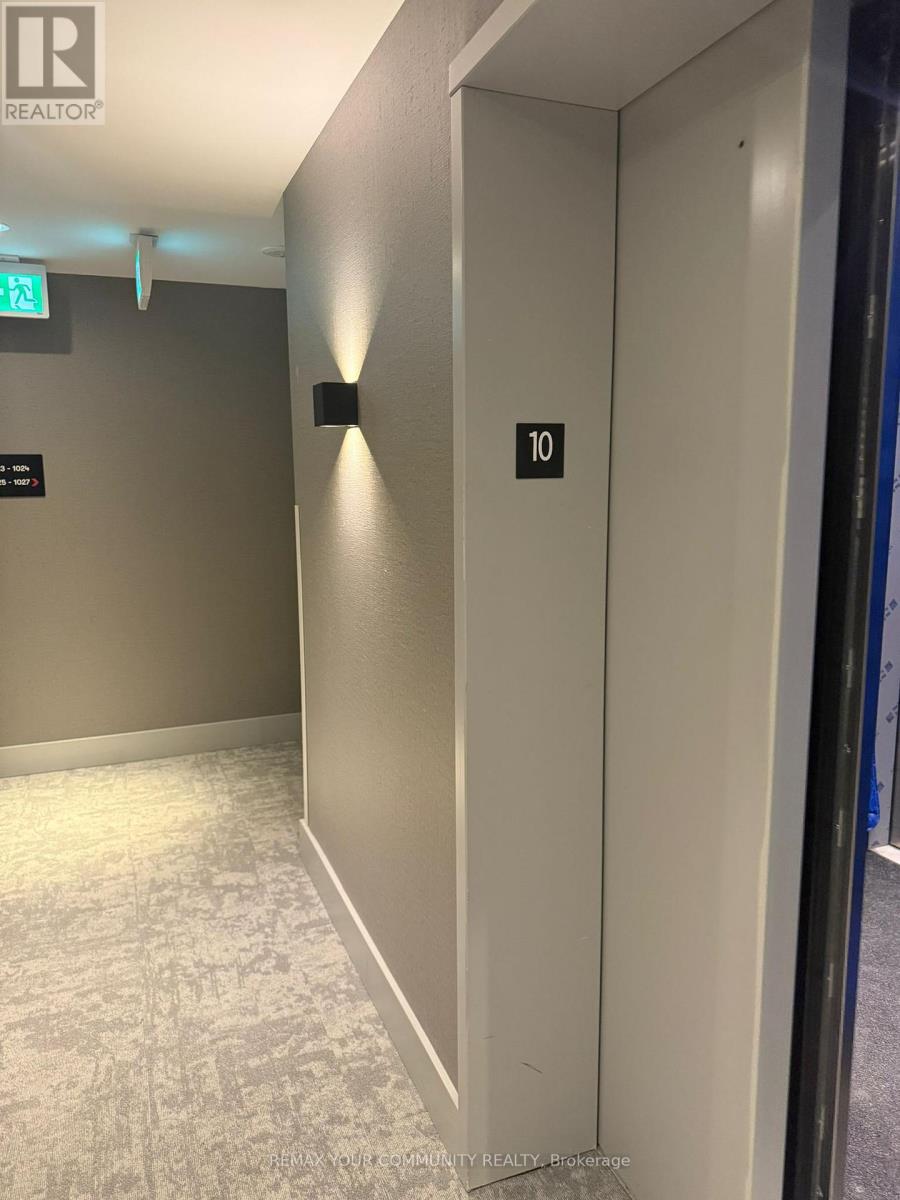 1005 - 285 Dufferin Street, Toronto, Ontario  M6K 0J2 - Photo 5 - W12888724