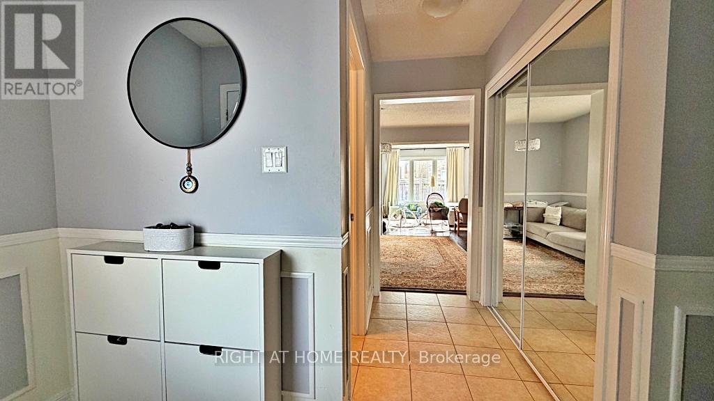 950 Whewell Trail, Milton, Ontario  L9T 8C5 - Photo 6 - W12888732