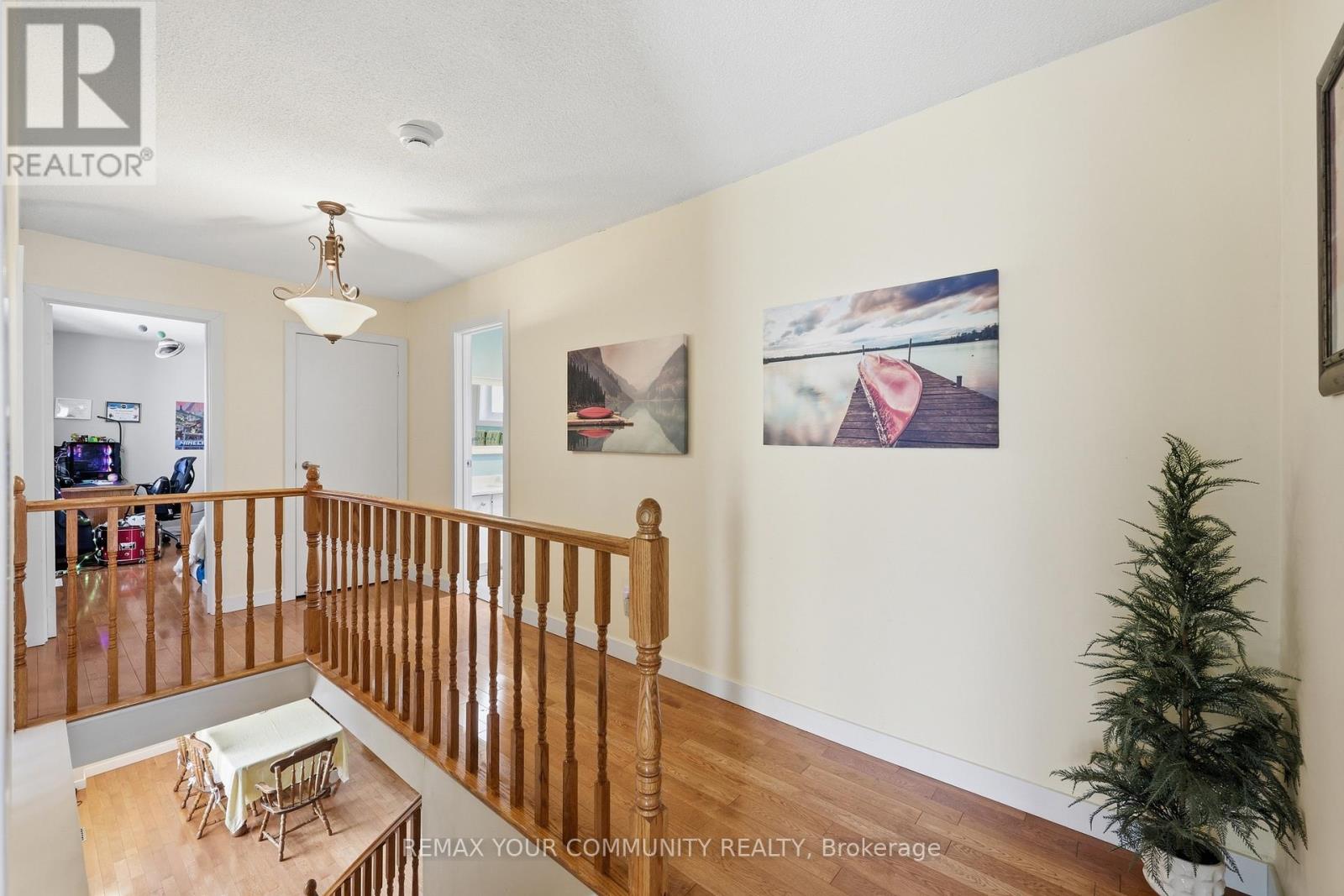 1431 Nesdale Court, Mississauga, Ontario  L5J 4M1 - Photo 14 - W12888734