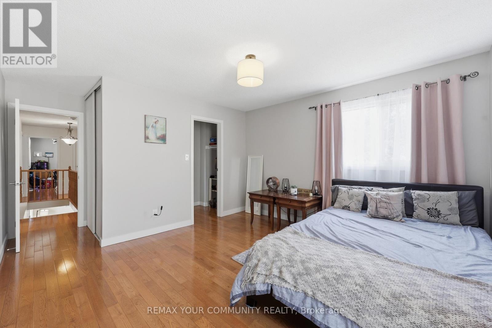 1431 Nesdale Court, Mississauga, Ontario  L5J 4M1 - Photo 16 - W12888734