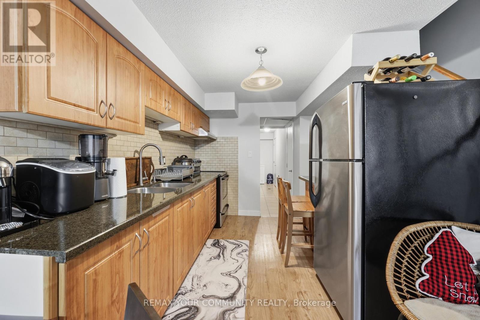 1431 Nesdale Court, Mississauga, Ontario  L5J 4M1 - Photo 34 - W12888734