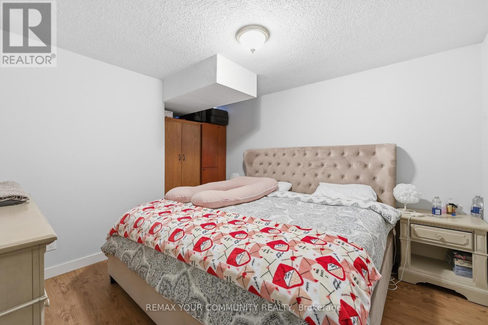 1431 Nesdale Court, Mississauga, Ontario  L5J 4M1 - Photo 37 - W12888734