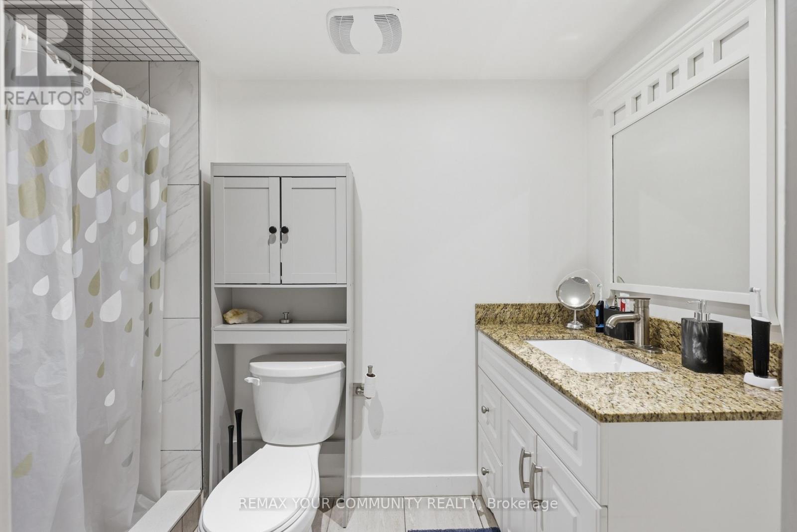 1431 Nesdale Court, Mississauga, Ontario  L5J 4M1 - Photo 39 - W12888734