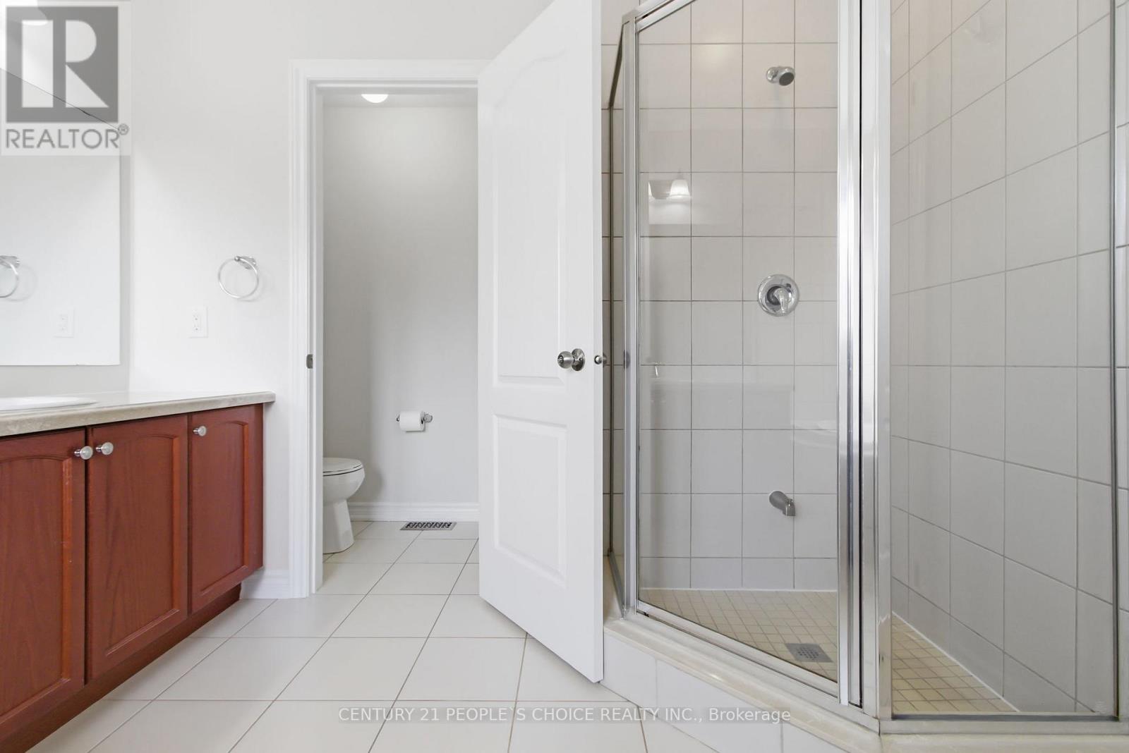 188 Bonnieglen Farm Boulevard, Caledon, Ontario  L7C 4C1 - Photo 18 - W12888752