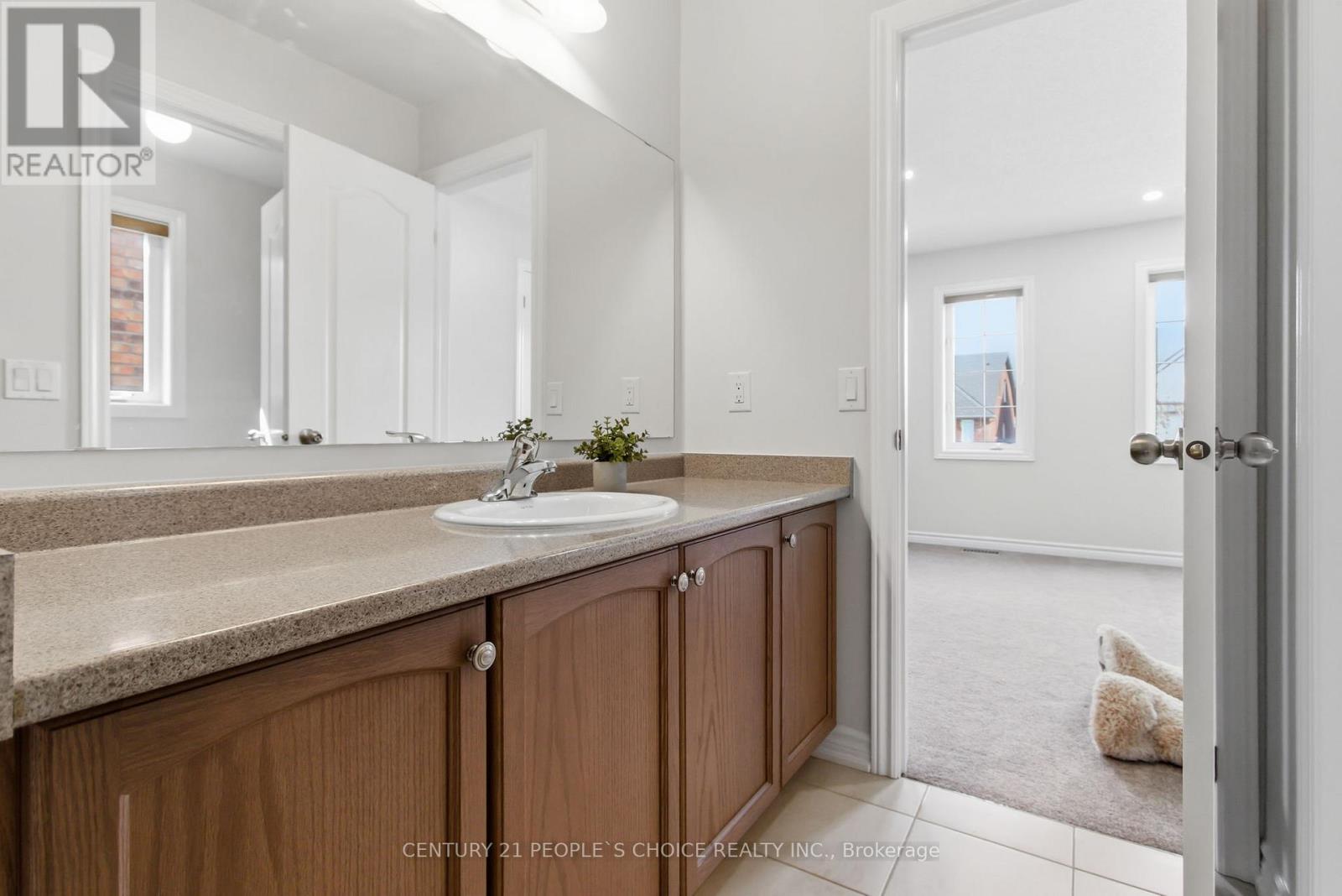 188 Bonnieglen Farm Boulevard, Caledon, Ontario  L7C 4C1 - Photo 20 - W12888752