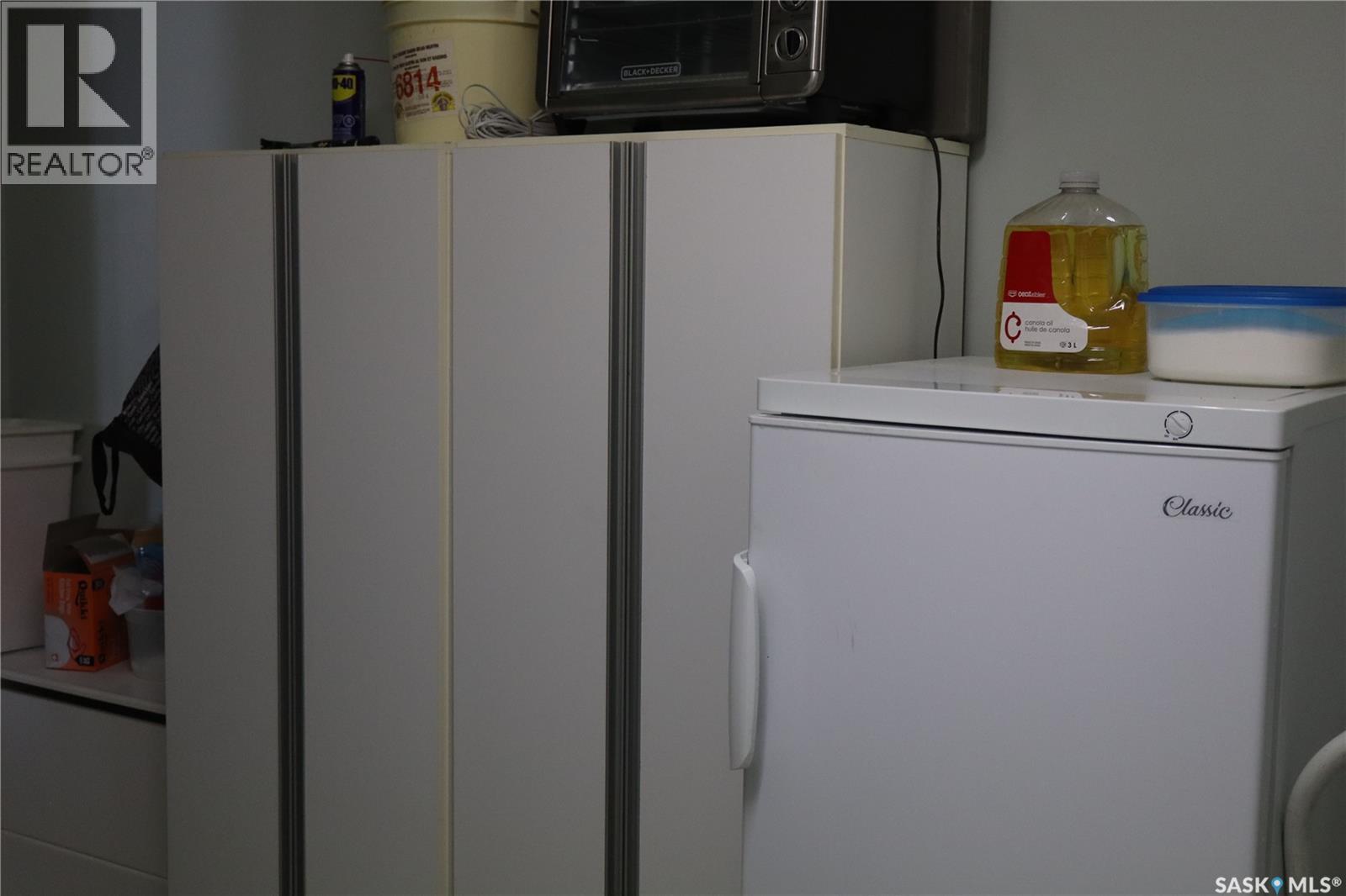 101 226 3rd Avenue W, Assiniboia, Saskatchewan  S0H 3R0 - Photo 21 - SK030530