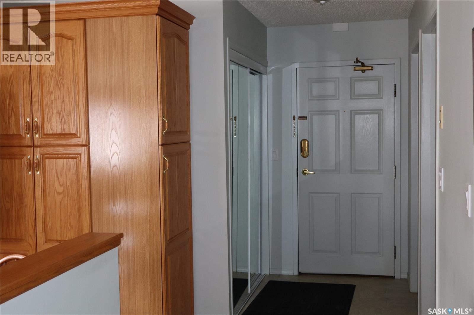 101 226 3rd Avenue W, Assiniboia, Saskatchewan  S0H 3R0 - Photo 22 - SK030530