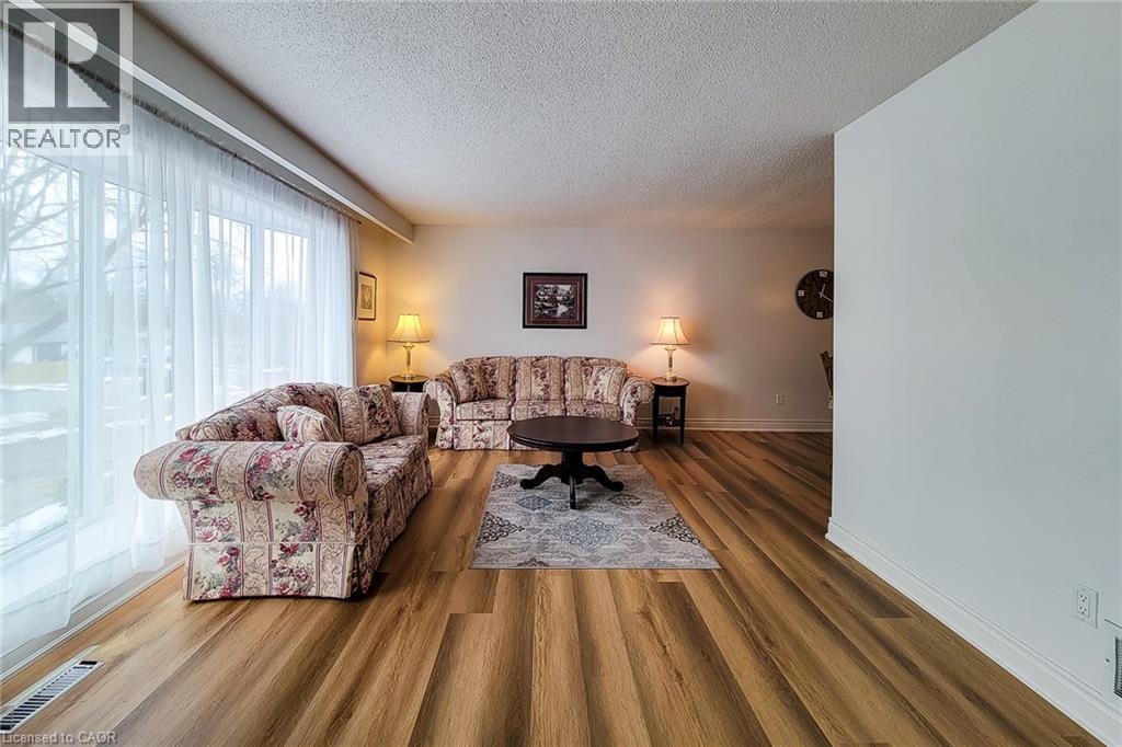 36 Hillcrest Avenue, Brantford, Ontario  N3T 5X8 - Photo 12 - 40812329