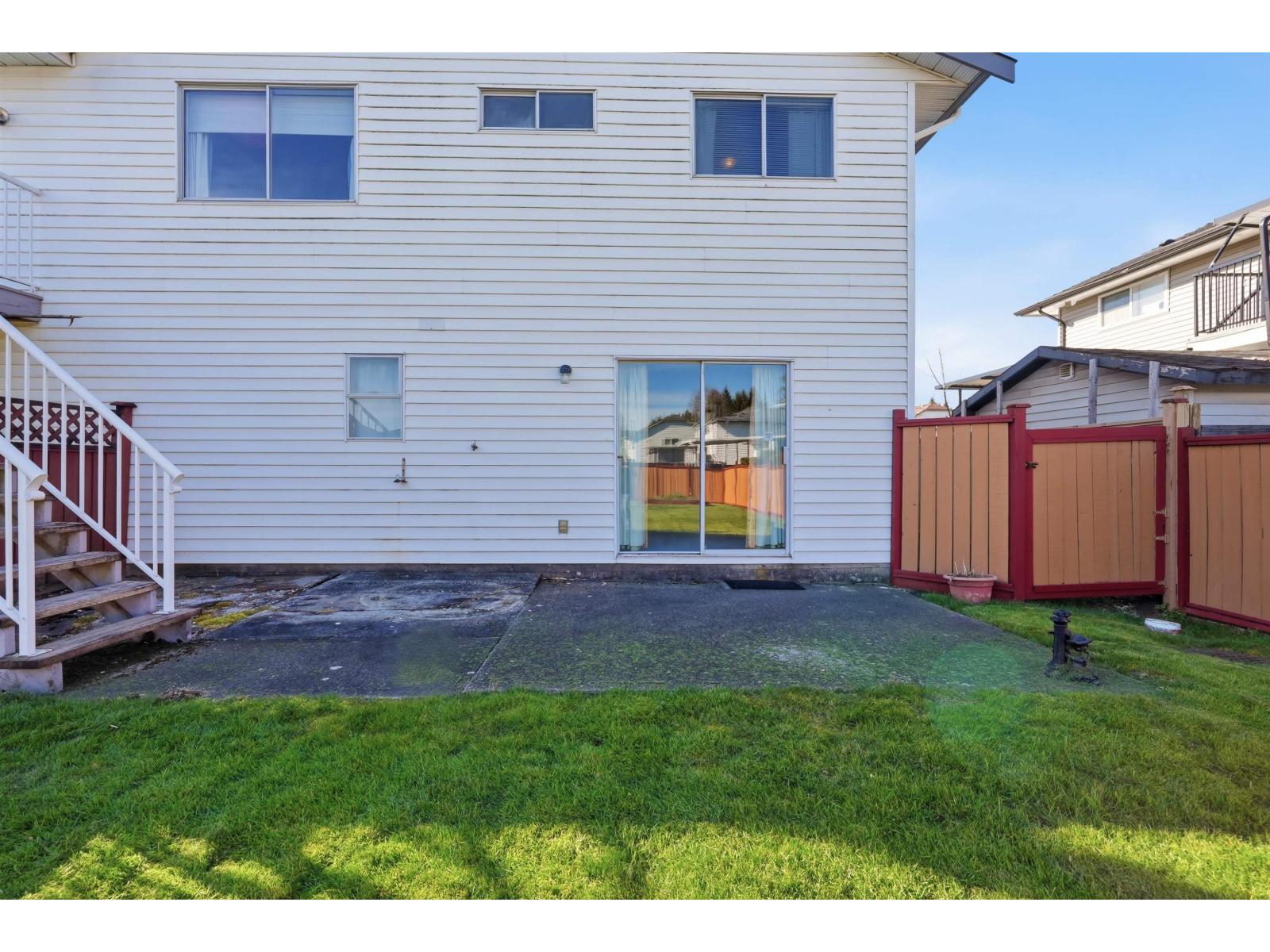 9670 130 Street, Surrey, British Columbia  V3T 5N2 - Photo 8 - R3095578