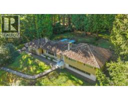 315 STEVENS DRIVE, West Vancouver, British Columbia