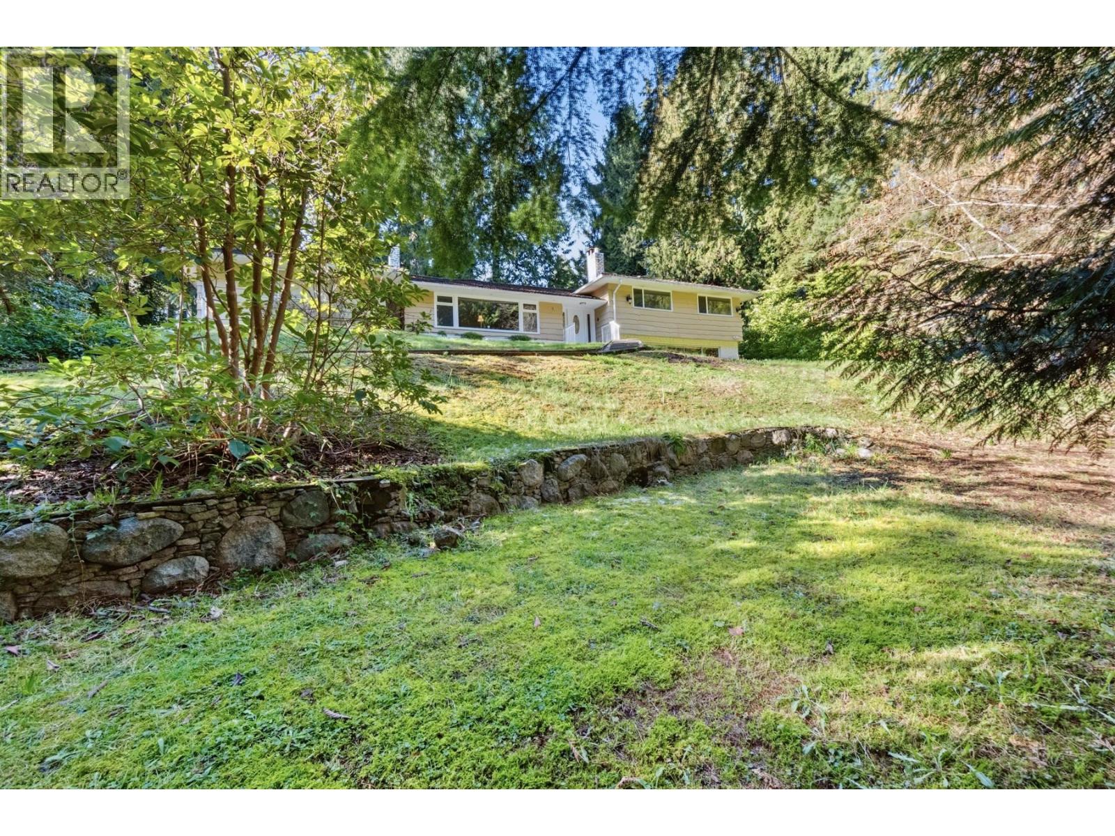 315 Stevens Drive, West Vancouver, British Columbia  V7S 1C7 - Photo 37 - R3100092