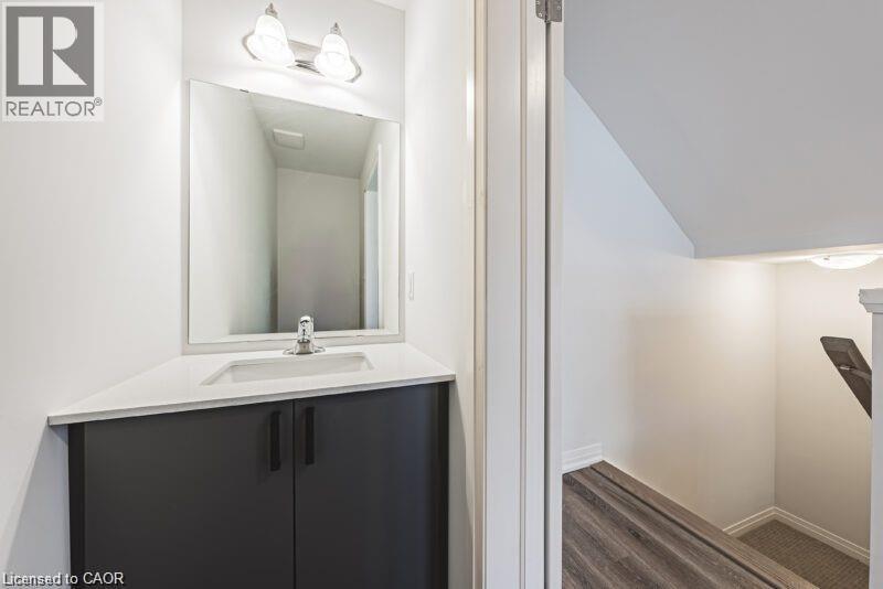 155 Equestrian Way Unit# 141, Cambridge, Ontario  N3E 0B8 - Photo 4 - 40812650