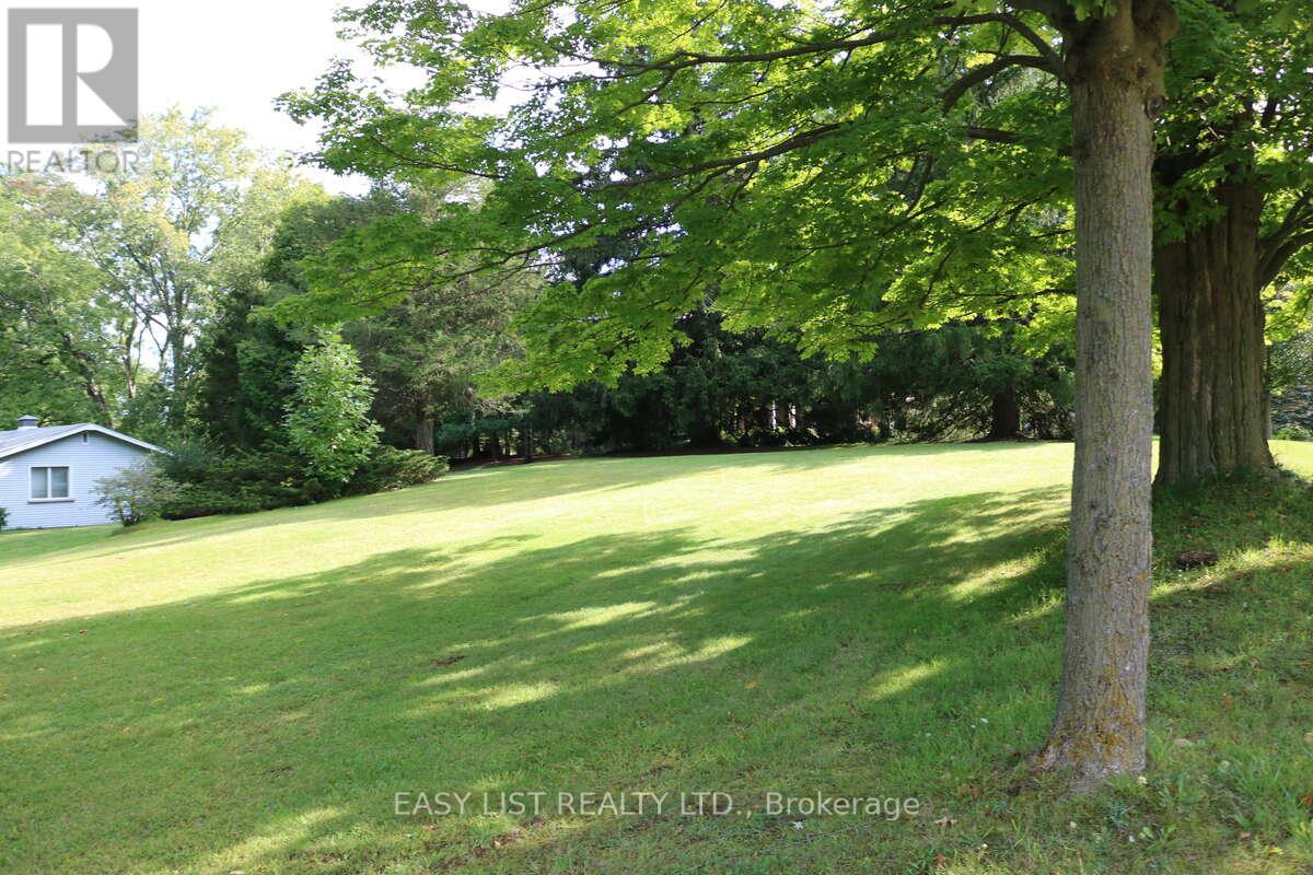 1109 Effingham Street, Pelham, Ontario  L0S 1C0 - Photo 32 - X12888636