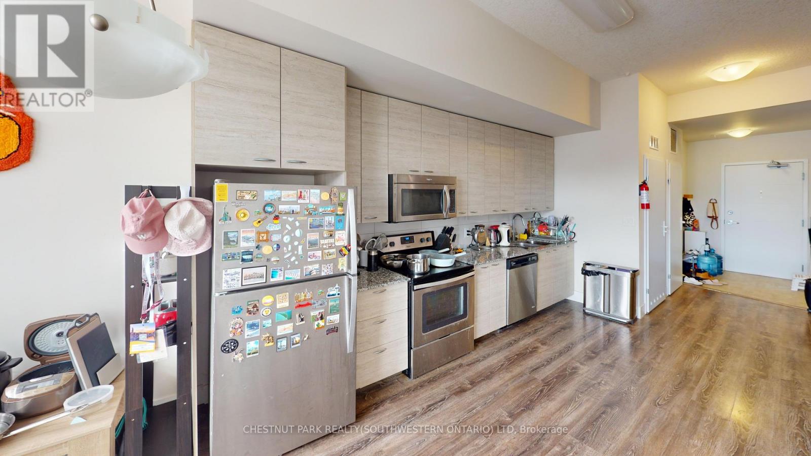 216 - 253 Albert Street, Waterloo, Ontario  N2L 0G3 - Photo 7 - X12888750