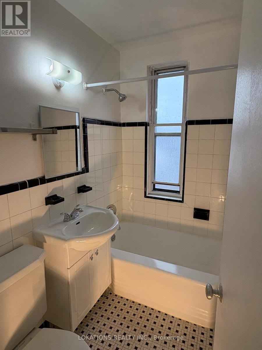 313 - 2135 Avenue Road, Toronto, Ontario  M5M 3M6 - Photo 9 - C12770264