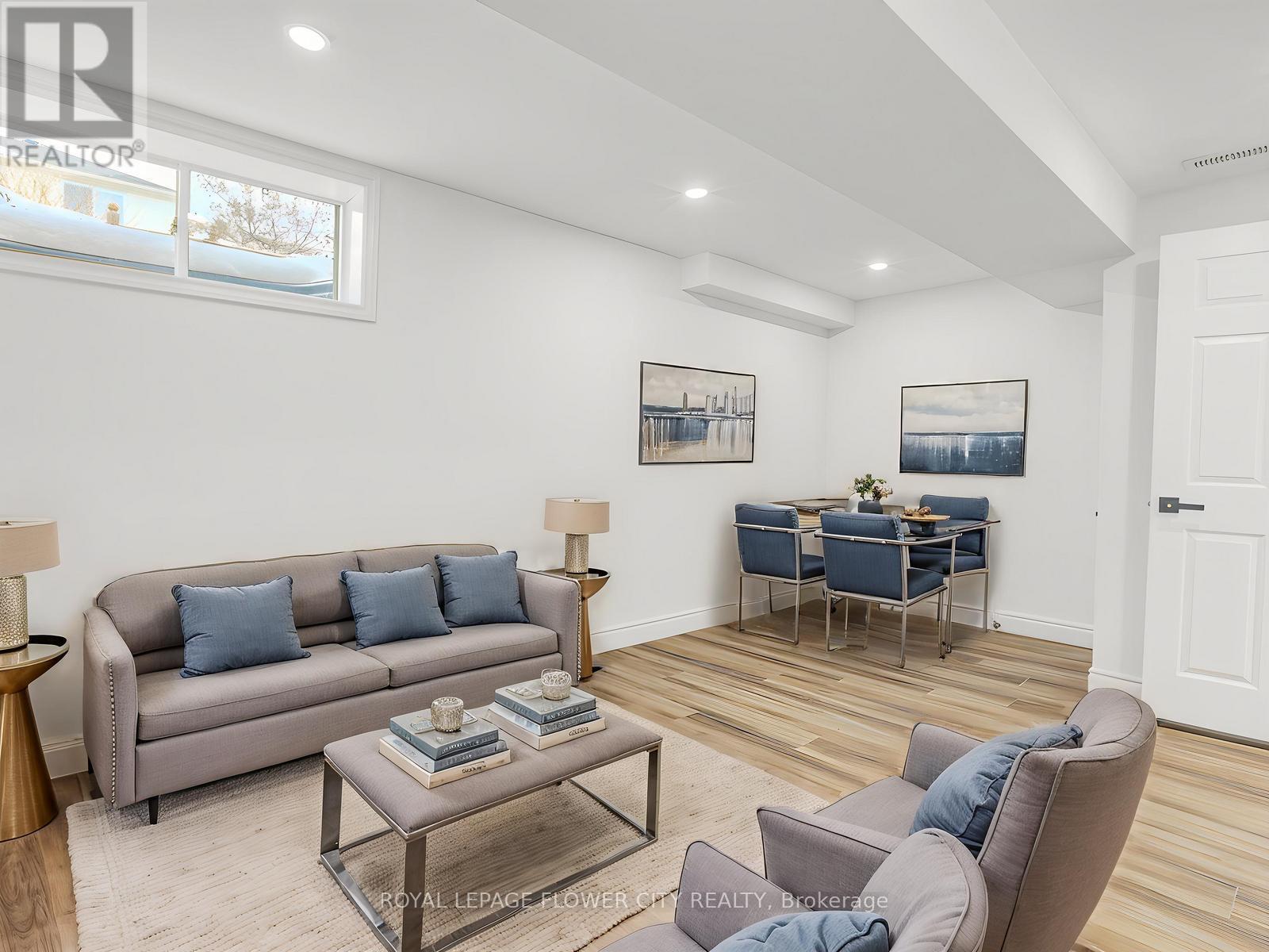 128 Donnenwerth Drive, Kitchener, Ontario N2E 4C8 - Photo 42 - X12824908