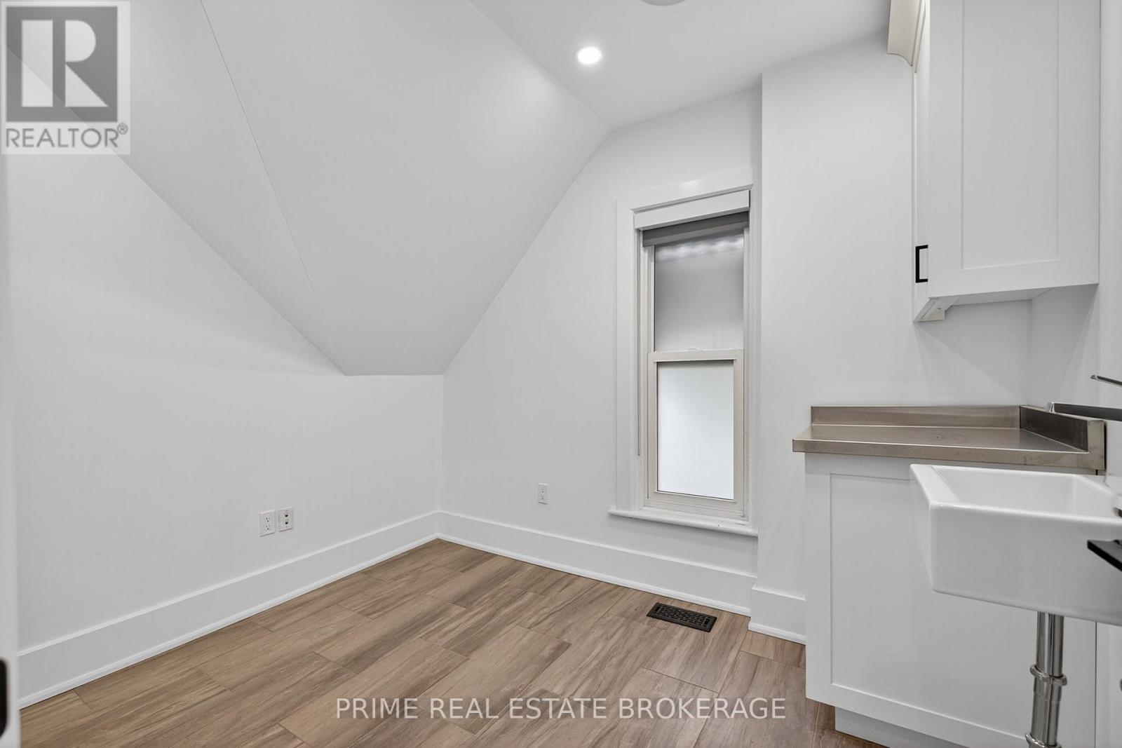 281 Oxford Street E, London East, Ontario  N6H 5L2 - Photo 14 - X12888812