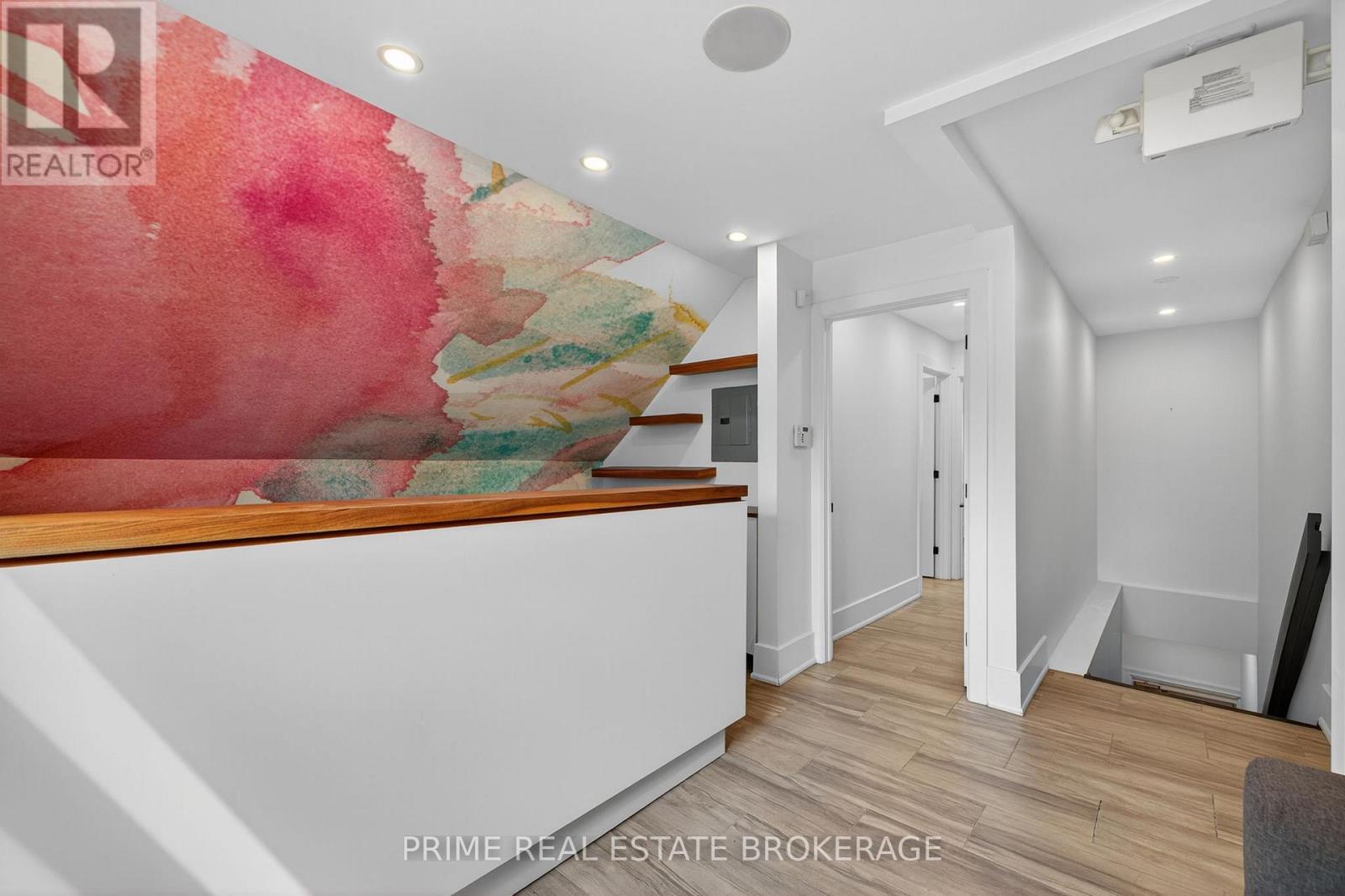 281 Oxford Street E, London East, Ontario  N6H 5L2 - Photo 8 - X12888812