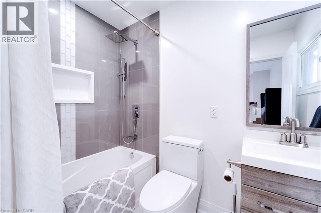 885 Glen Cedar Drive, Peterborough, Ontario  K9J 6X5 - Photo 17 - 40807299