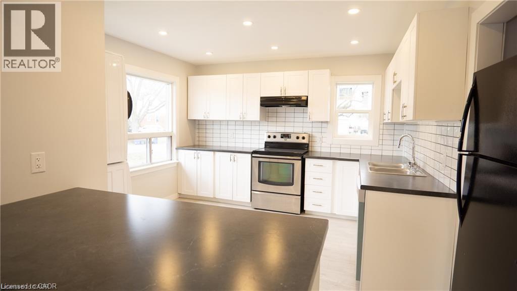 4 Dunblane Avenue Unit# Upper, St. Catharines, Ontario  L2M 3Z5 - Photo 4 - 40812024