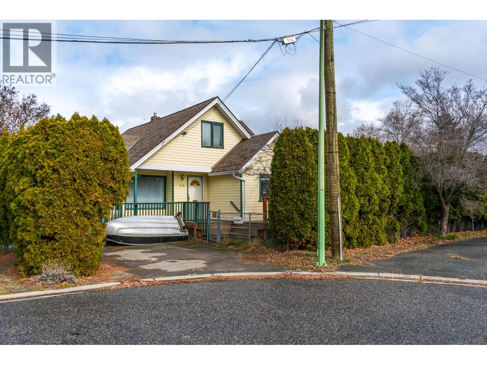 376 Beach Avenue, Kelowna, British Columbia  V1Y 5R6 - Photo 3 - 10379373