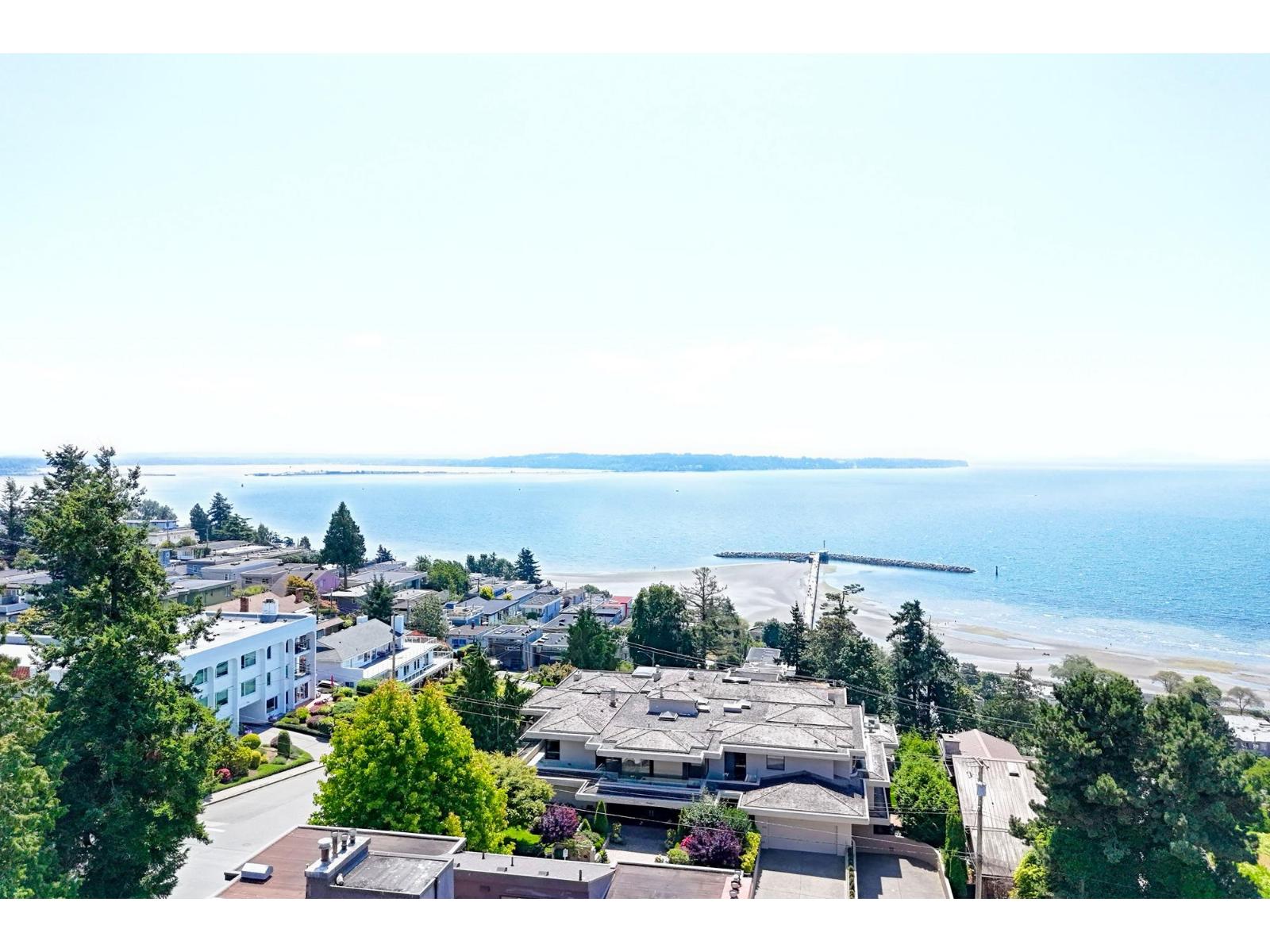 101 15041 PROSPECT AVENUE, White Rock