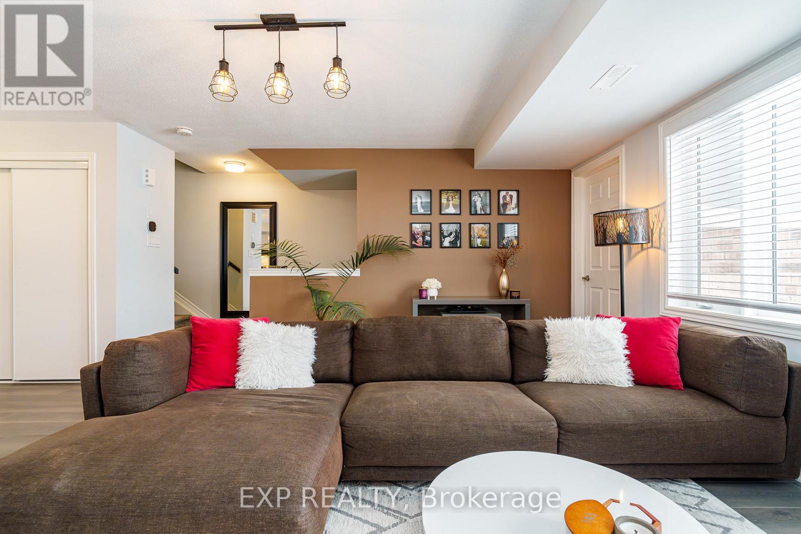 852 Atlas Terrace, Ottawa, Ontario K2V 0S3 - Photo 10 - X12888874