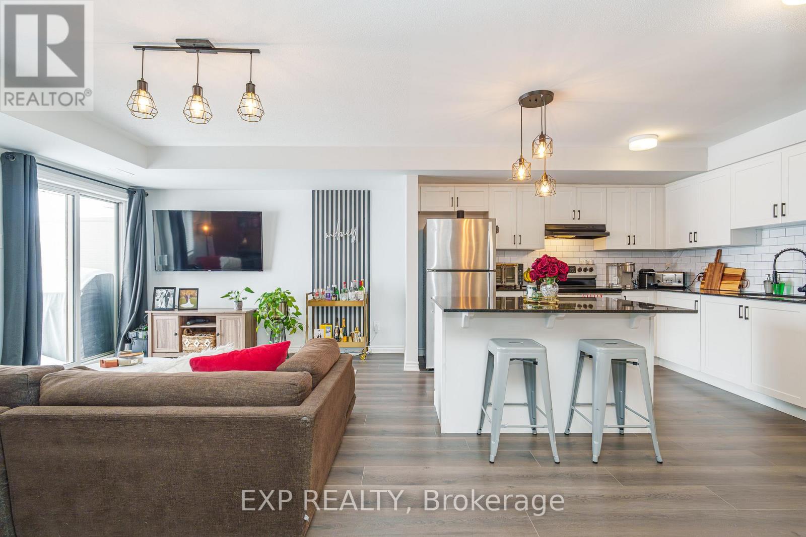 852 Atlas Terrace, Ottawa, Ontario K2V 0S3 - Photo 3 - X12888874