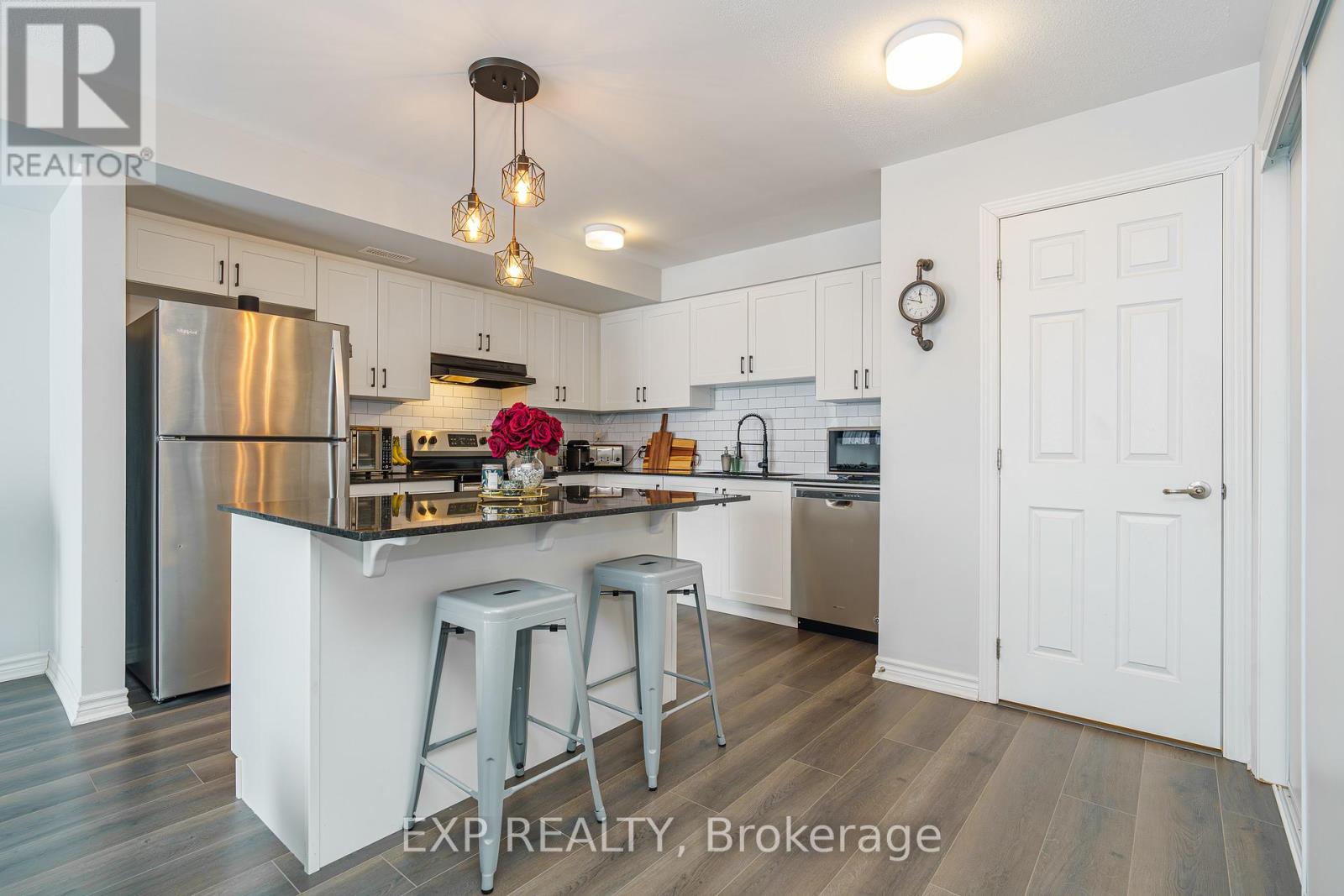 852 Atlas Terrace, Ottawa, Ontario K2V 0S3 - Photo 4 - X12888874