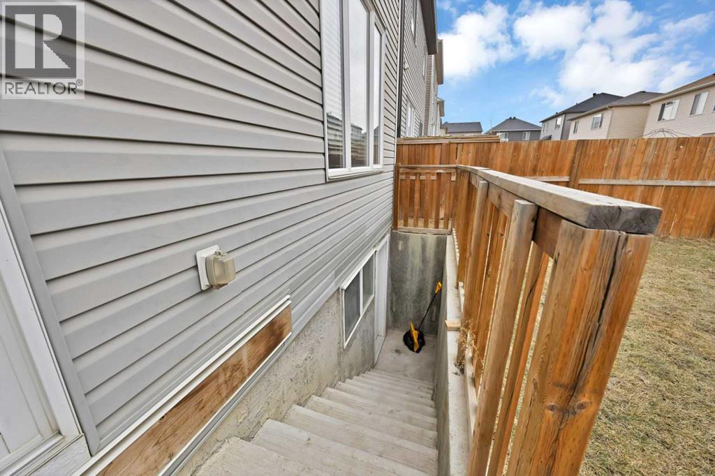 33 Cityside Gardens NE, Calgary, Alberta  T3N 1J2 - Photo 23 - A2291395