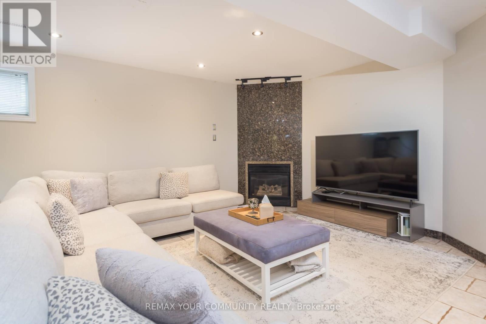 63 Rolling Hills Lane, Caledon, Ontario  L7E 1T8 - Photo 24 - W12888310